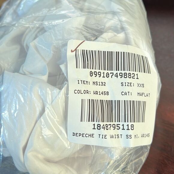 Madewell Tie-Waist Button-Front Midi Dress in Poplin - Picture 7 of 8